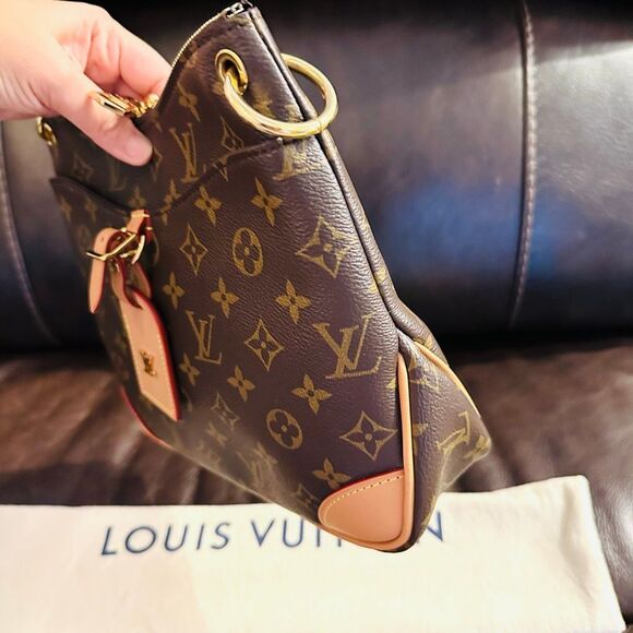 Louis Vuitton Odeon PM - Picture 10 of 16